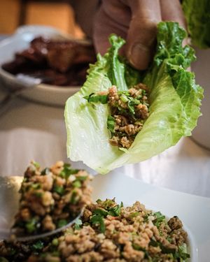生菜包 at Cheng Si Jie Thai Private Kitchen 鄭​師姐泰式素食私房菜 in Kowloon