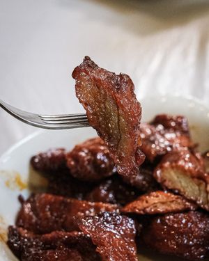 素叉燒 at Cheng Si Jie Thai Private Kitchen 鄭​師姐泰式素食私房菜 in Kowloon