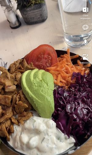   at Veggiezz - Am Salzgriess in Vienna