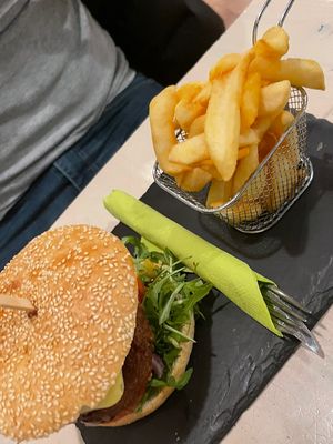Beyond burger  at Veggiezz - Am Salzgriess in Vienna