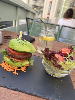   at Veggiezz - Am Salzgriess in Vienna