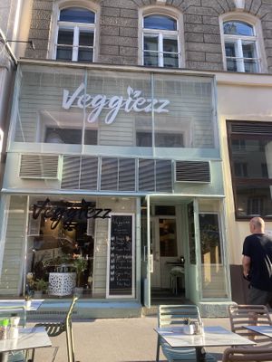   at Veggiezz - Am Salzgriess in Vienna