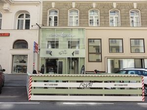 terrace in front
 at Veggiezz - Am Salzgriess in Vienna