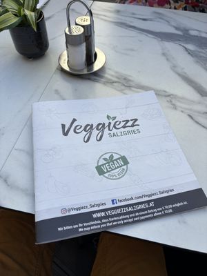 Far too much (all vegan) choice  at Veggiezz - Am Salzgriess in Vienna