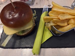 Beyond burger at Veggiezz - Am Salzgriess in Vienna