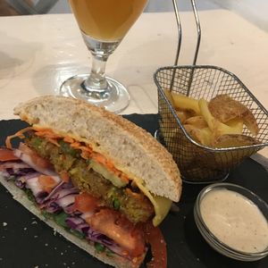 Delicious cheeseburger! at Veggiezz - Am Salzgriess in Vienna