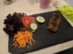 delicious seitan pepper small steak at Veggiezz - Am Salzgriess in Vienna