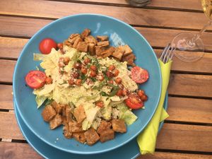 Cesar salad at Veggiezz - Am Salzgriess in Vienna