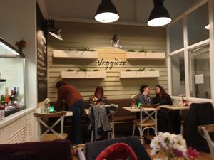 Inside at Veggiezz - Am Salzgriess in Vienna