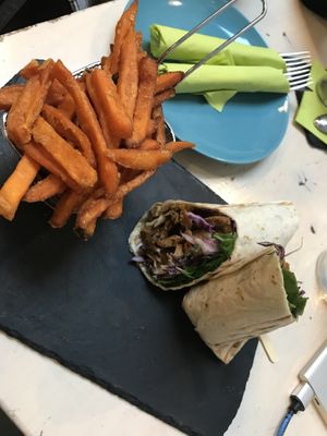 gyros wrap with sweet potato fries at Veggiezz - Am Salzgriess in Vienna
