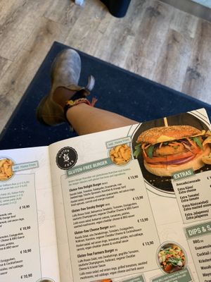 The menu at Veggiezz - Am Salzgriess in Vienna