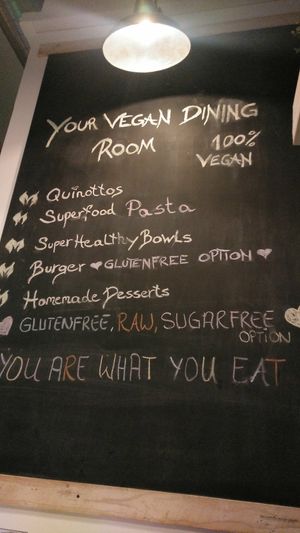 Restaurant at Veggiezz - Am Salzgriess in Vienna