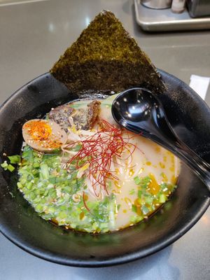 Garlic ramen w/ egg at Ramen Hood in Los Angeles