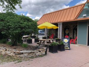 Terrace at Que de Bonnes Choses in Hudson