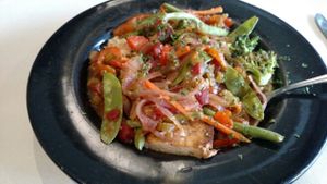 Ginger Garlic Tofu Stir fry at Lulu's on Main in Sylva