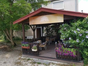 outdoor seating area at Cafe Blumenhaus in Nuertingen