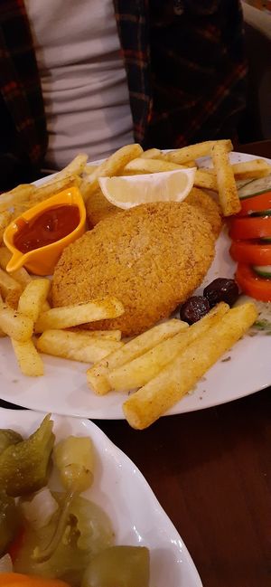 Şinitzel at KafeNAsanat in Istanbul