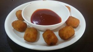 nuggets at Spaghetti and Samosas in New Delhi