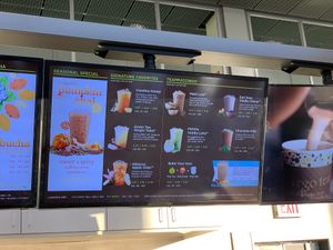 Drinks at Argo Tea in Chicago