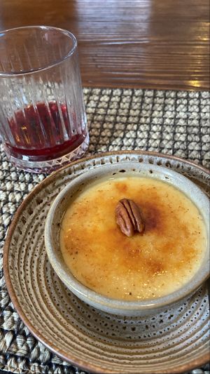 creme brulee at Dona Flor Cafe in Cascais