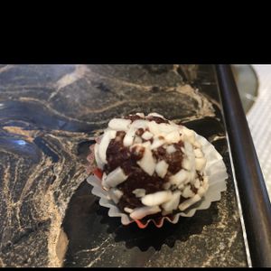 Cranberry-Cacao Truffle at Catch Juicery in Hong Kong Island