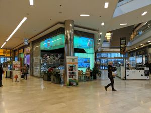 main hall at bistRAWveg in Liberec