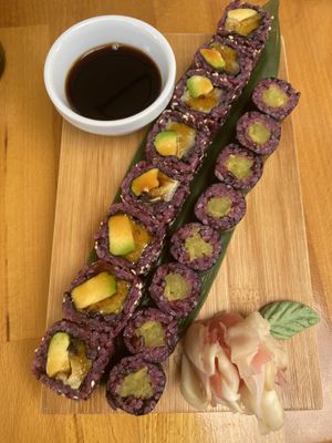 Mini set 35 zł at Edamame Vegan Sushi in Warsaw