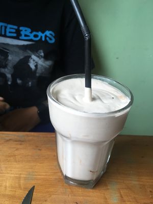 Milkshake at Kome Vegan in Valparaiso