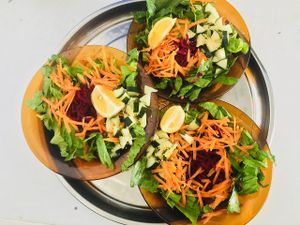 Ensalada mixta  at Kome Vegan in Valparaiso