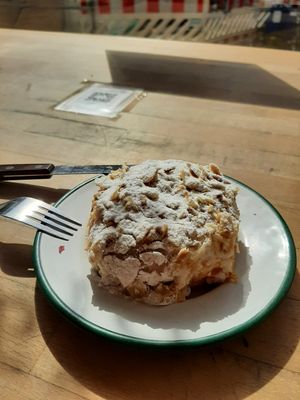 bienenstich donu at Brammibal's Donuts - Maybachufer in Berlin