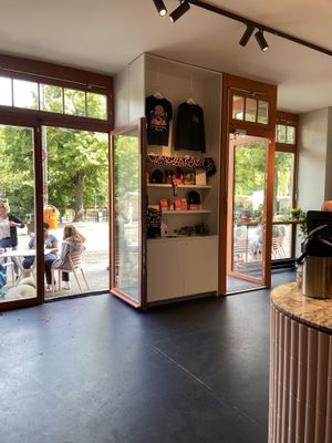 Inside  at Brammibal's Donuts - Maybachufer in Berlin