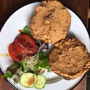 Bagel with cashew cream cheese at Brammibal's Donuts - Maybachufer in Berlin