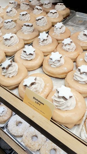 Zimtstern #Veganuary at Brammibal's Donuts - Maybachufer in Berlin