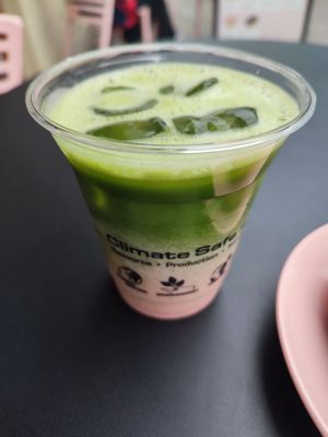  at Brammibal's Donuts - Maybachufer in Berlin