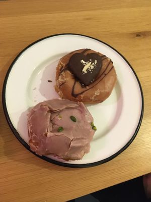 Glühwein and ginger bread  at Brammibal's Donuts - Maybachufer in Berlin