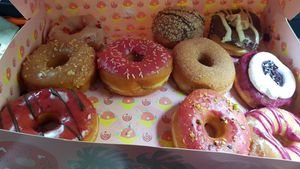 10 unserer 12 Donuts. Lecker! at Brammibal's Donuts - Maybachufer in Berlin