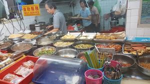 economic rice buffet  at New Tokyo Vegetarian 新东京 in Northeast Singapore
