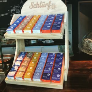 Auch unsere hochqualitative Teeauswahl von Schlürf kann sich sehen lassen. Check it out! at Alin Gaza Kitchen in Berlin