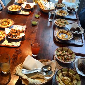 Cosy diner for the whole family🥒🍆🍅🍋 at Alin Gaza Kitchen in Berlin