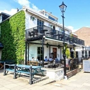 Bushwacker Wholefoods at The Old Ship W6 in West London