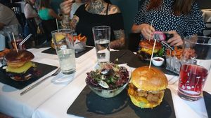 Vegan Burger Special at Samses in Zurich