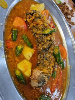 Assam fish (medium) at Ru Lai 如来斋 in Central Singapore