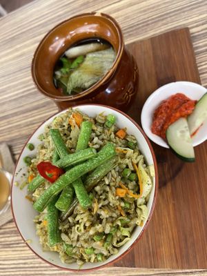   at Lutan 21 滷談21蔬食藥膳養生館 in Malacca