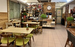   at Lutan 21 滷談21蔬食藥膳養生館 in Malacca