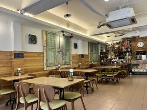 Seating inside   at Lutan 21 滷談21蔬食藥膳養生館 in Malacca