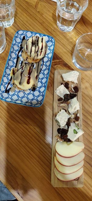 Kataifi crujiente y frio y Halva! Increíble el turrón at La Hummuseria in Madrid