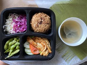 BS07 Mushroom Multi-grain Rice Set 菇类糙米饭套餐
19.90 at Newstart Health Kitchen in Cheras