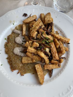 Temphe con funghi shiitake  at Mezzaluna in Turin