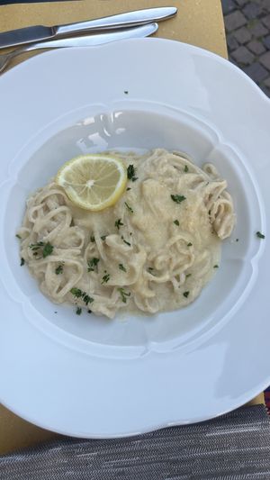 Tagliolini al limone   at Mezzaluna in Turin