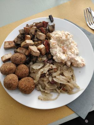 Lunch buffet plate - potato salad was so good at Mezzaluna in Turin